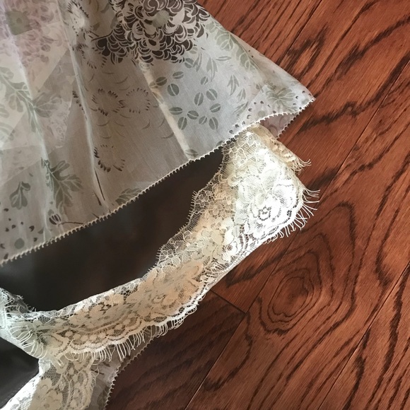 SK59 Saks Fifth Avenue Silk Skirt - Picture 4 of 5